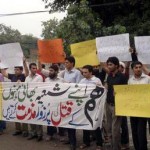 Sunni-Muslims-protesting-Shia-Genocide-in-Pakistan