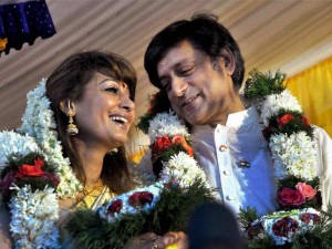 18-shash-tharoor-sunanda-pushkar-wedding-600