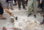Wahabbi ISIS in Syria destroy Assyrian statues and artifacts believed to be 3000 years old