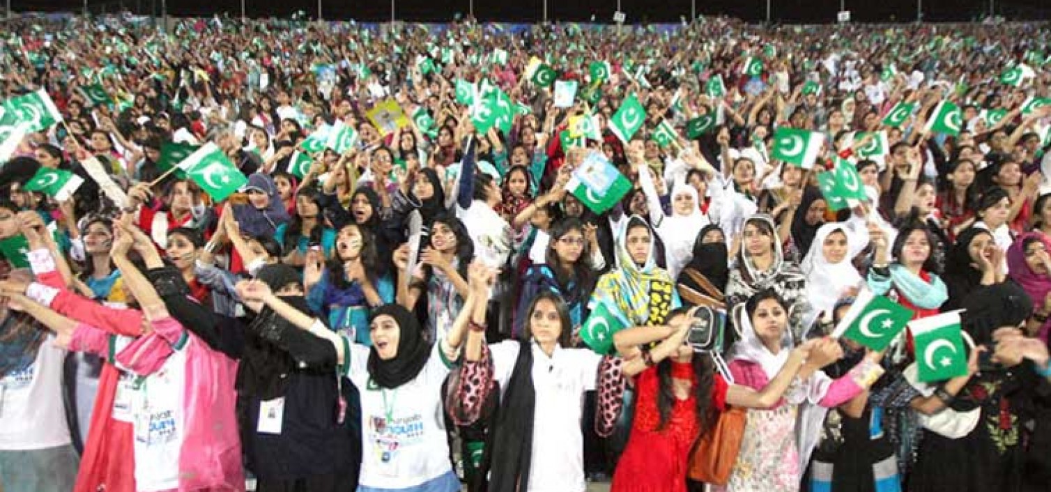 pakistani-youth-reclaim-national-anthem-world-record-1508x706_c