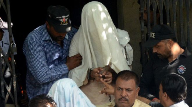 150521220657_khi_ismaili_bus_attack_suspect_640x360_afp_nocredit