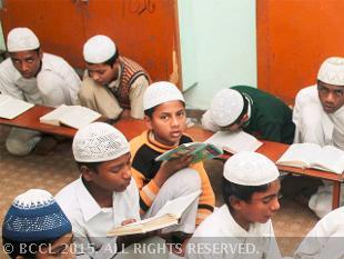 us-lawmaker-seeks-shutting-down-of-deobandi-madrasas-in-pak